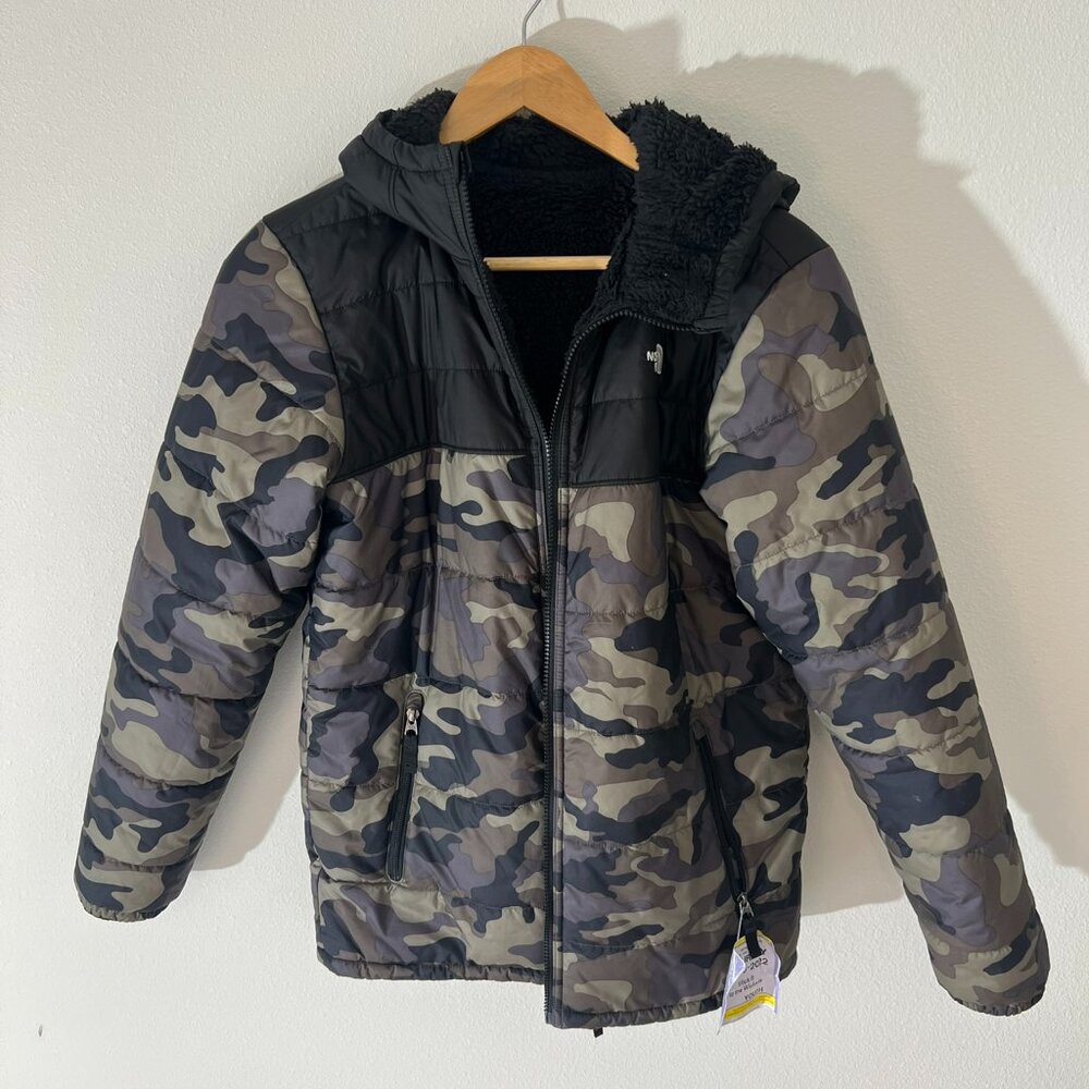 North Face Camo Youth XL Puffer Jacket